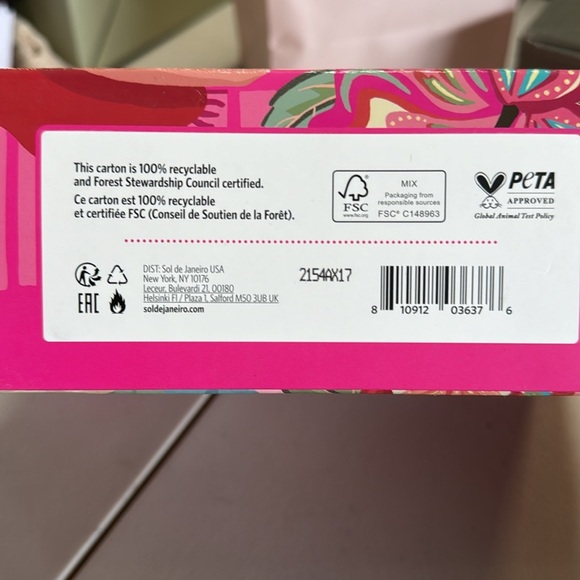 Sol de Janeiro Beija Flor Gift Set - Picture 6 of 8